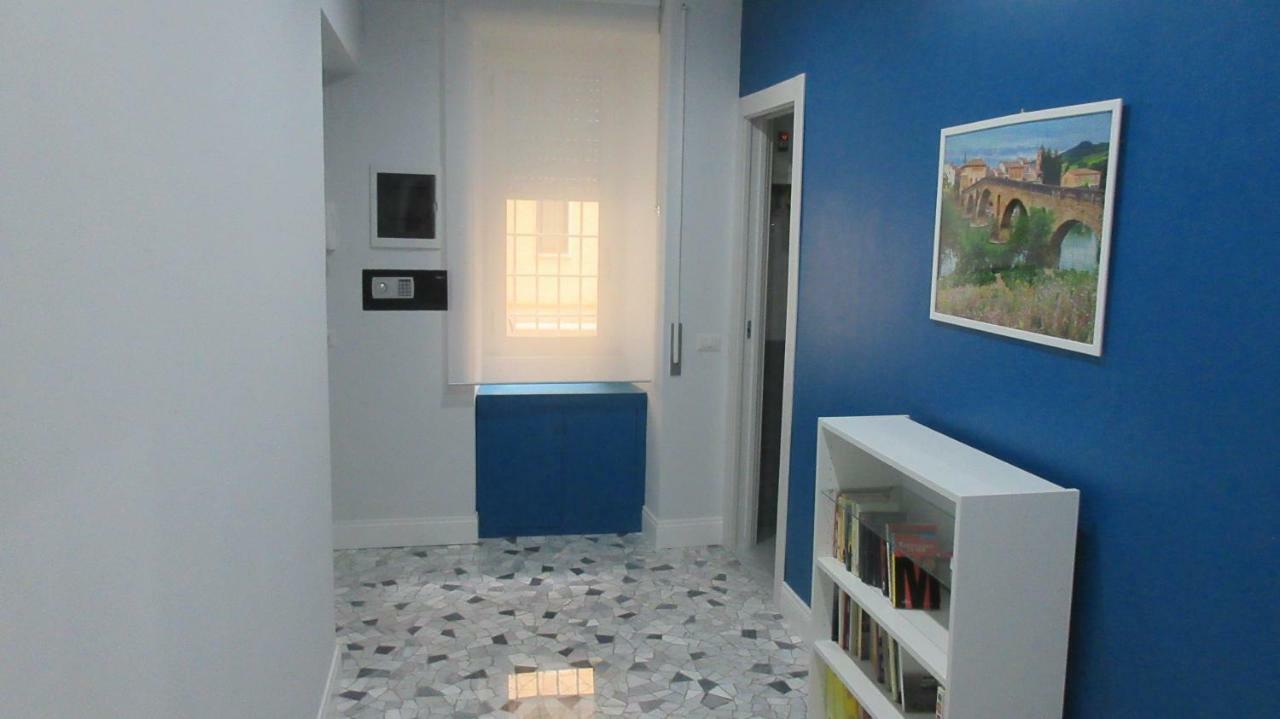 Bed&Bookofrome Apartment Екстериор снимка